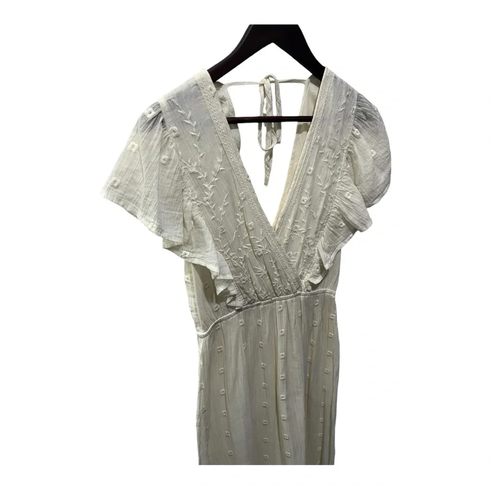 LOVE STITCH IVORY CREAM EMBROIDERED FLUTTER SLEEVE MAXI DRESS SIZE SMALL - Picture 3 of 16